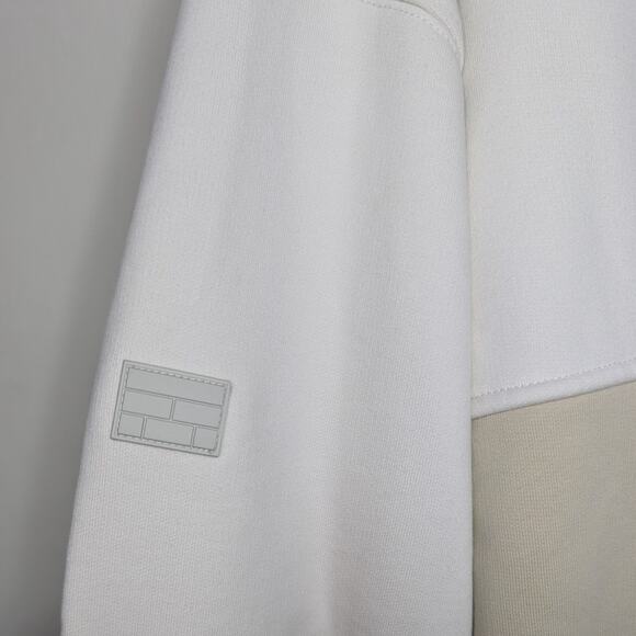 FRAME Patchwork French Cotton-Terry Crewneck Sweatshirt in Milk Beige Size Large - Picture 5 of 8